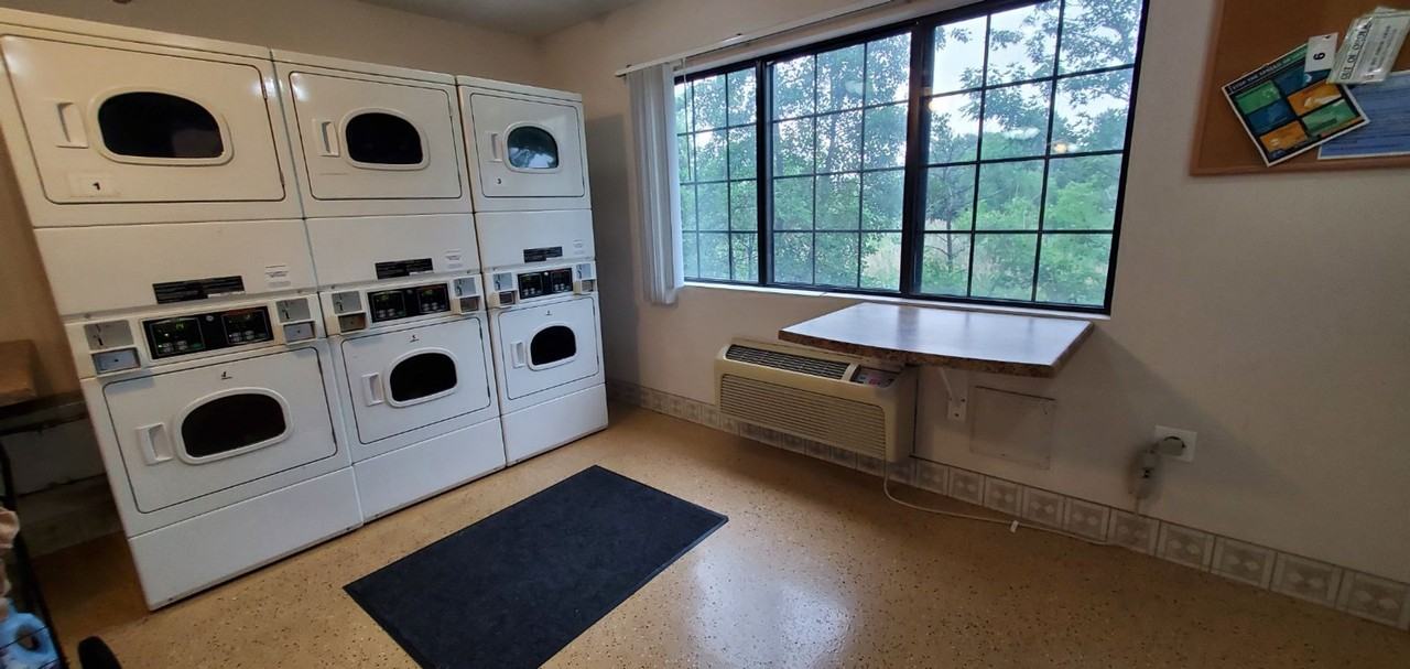 Onan Place - Photo 4 of 5