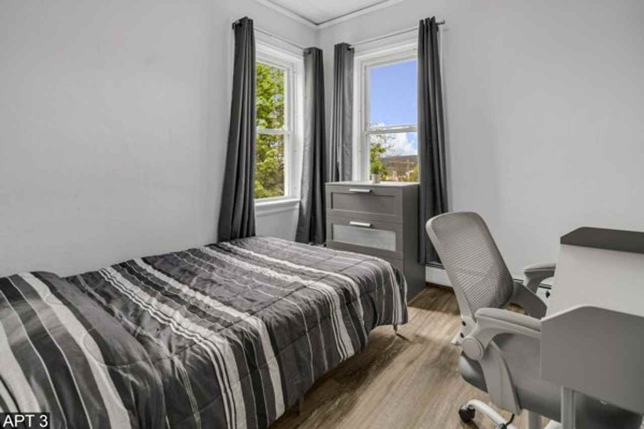 308 Stewart Ave - Photo 2 of 14