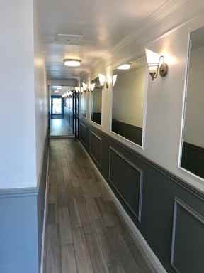 vet182 - Photo 2 of 2