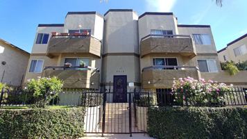 featured image of 6010 Romaine St