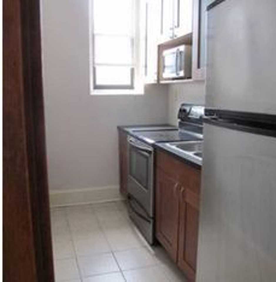 Soleil Apartments - Photo 2 of 9