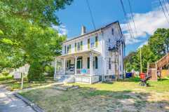 204-204 1/2 Atlantic St - Photo 1 of 1