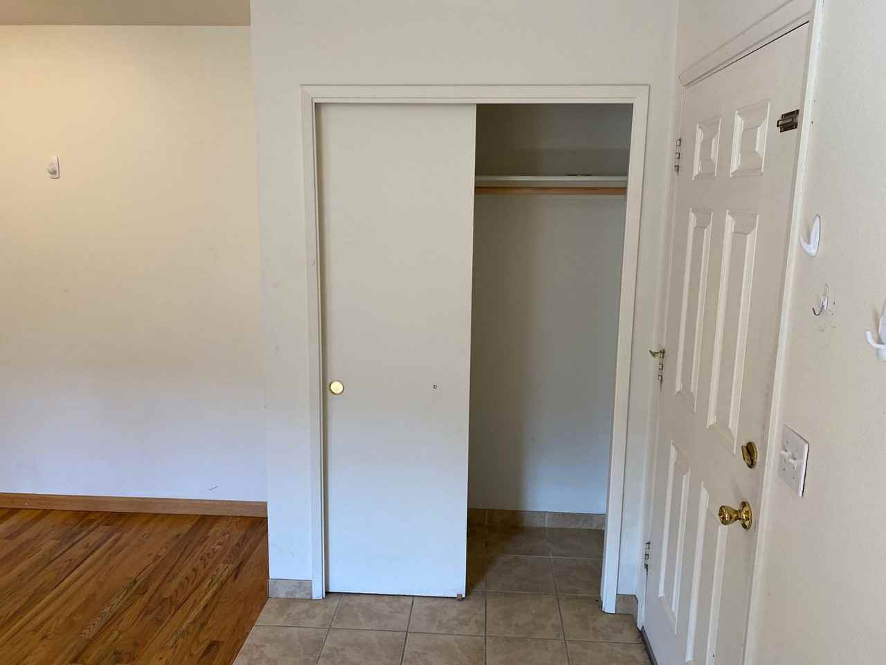 m1965 - Photo 2 of 34