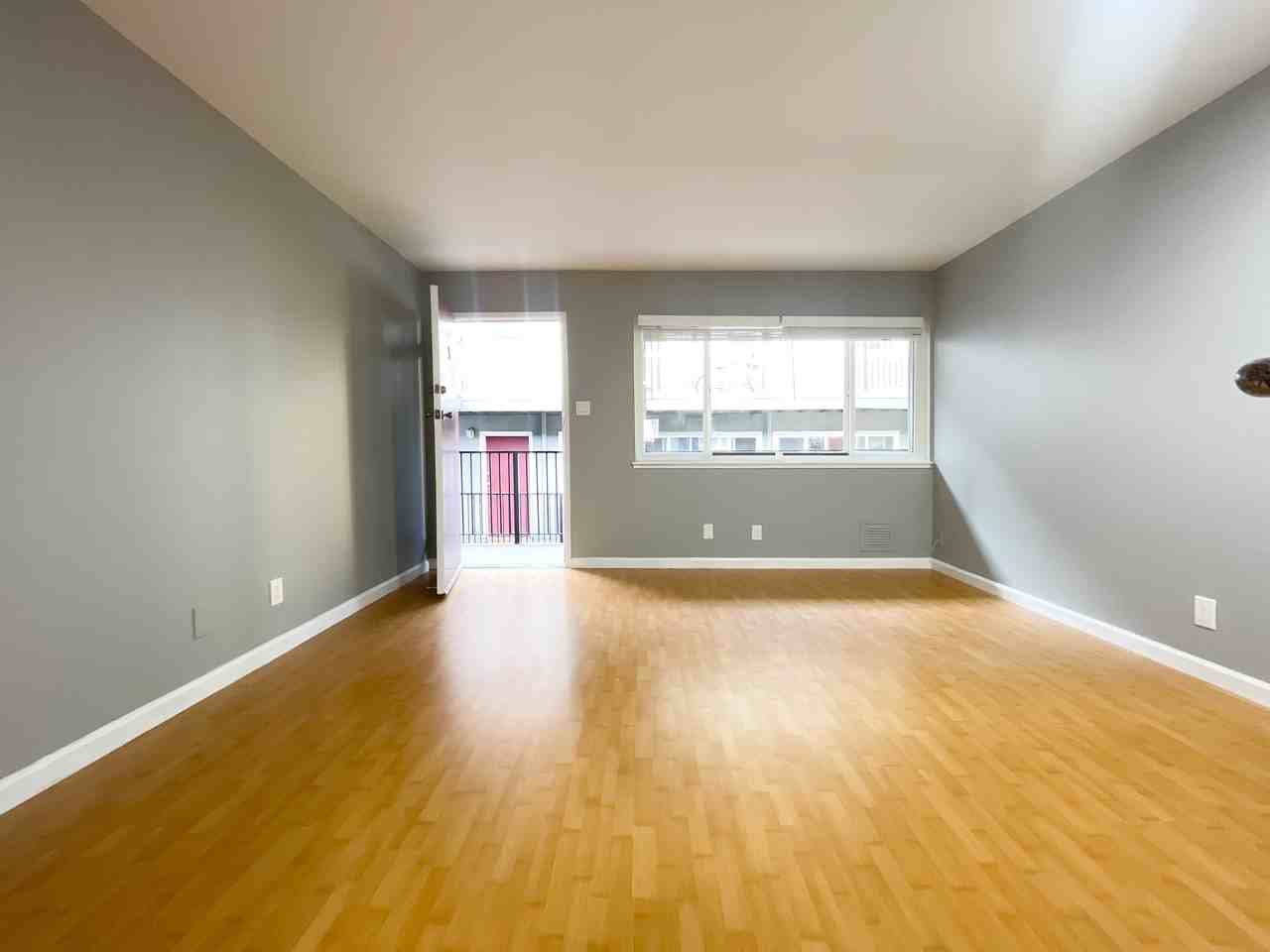 3025 Park - Photo 4 of 9