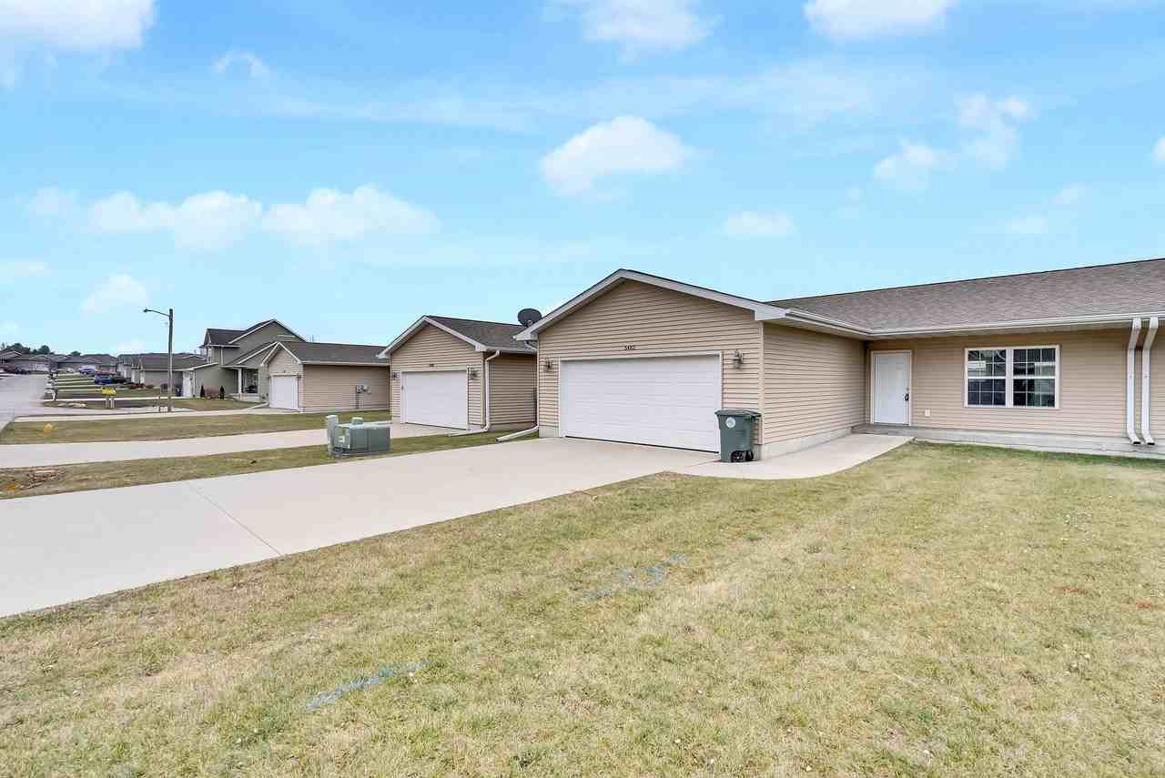 5480 Summerland Dr - Photo 2 of 3