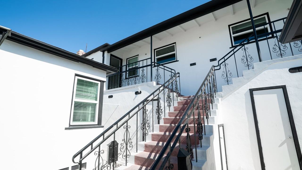 4421 30th St. Cottages - Photo 2 of 25