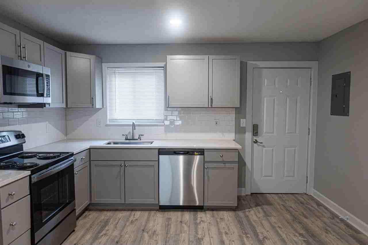 Shawnee Apartments - Photo 7 of 16