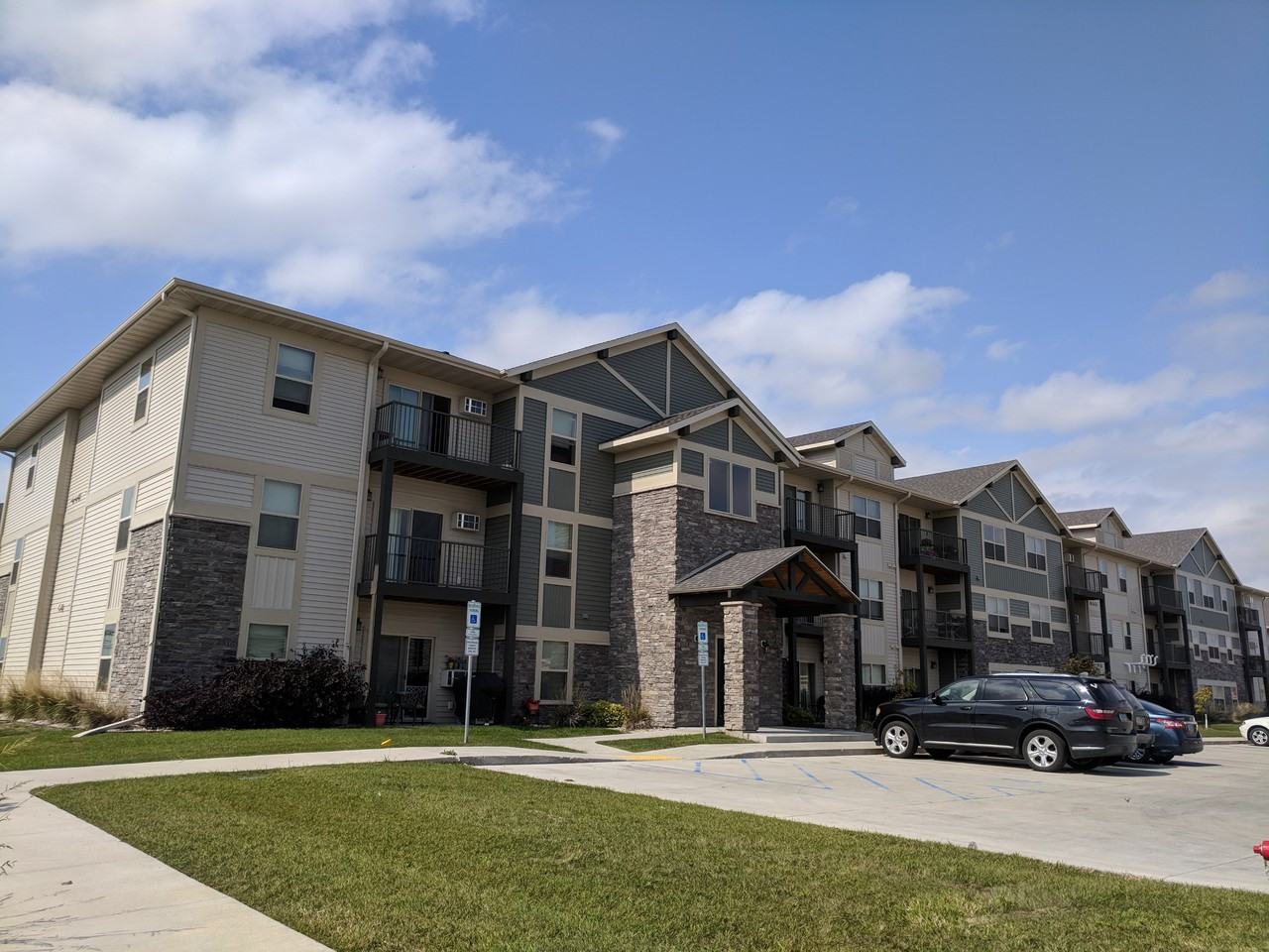 Aspen Trail Apartments - Photo 3 of 50