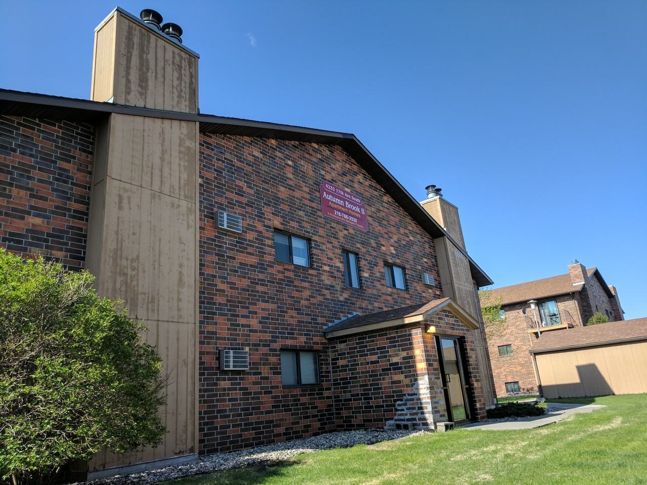 Autumn Brook Apartments - Photo 4 of 27