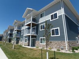 featured image of 627 33rd Ave W