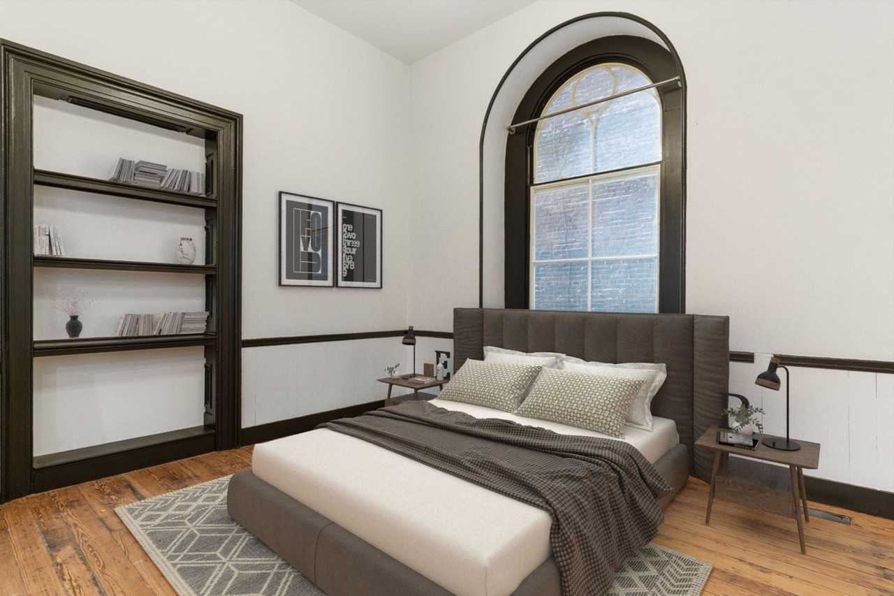 1520 Green Street - Photo 4 of 9