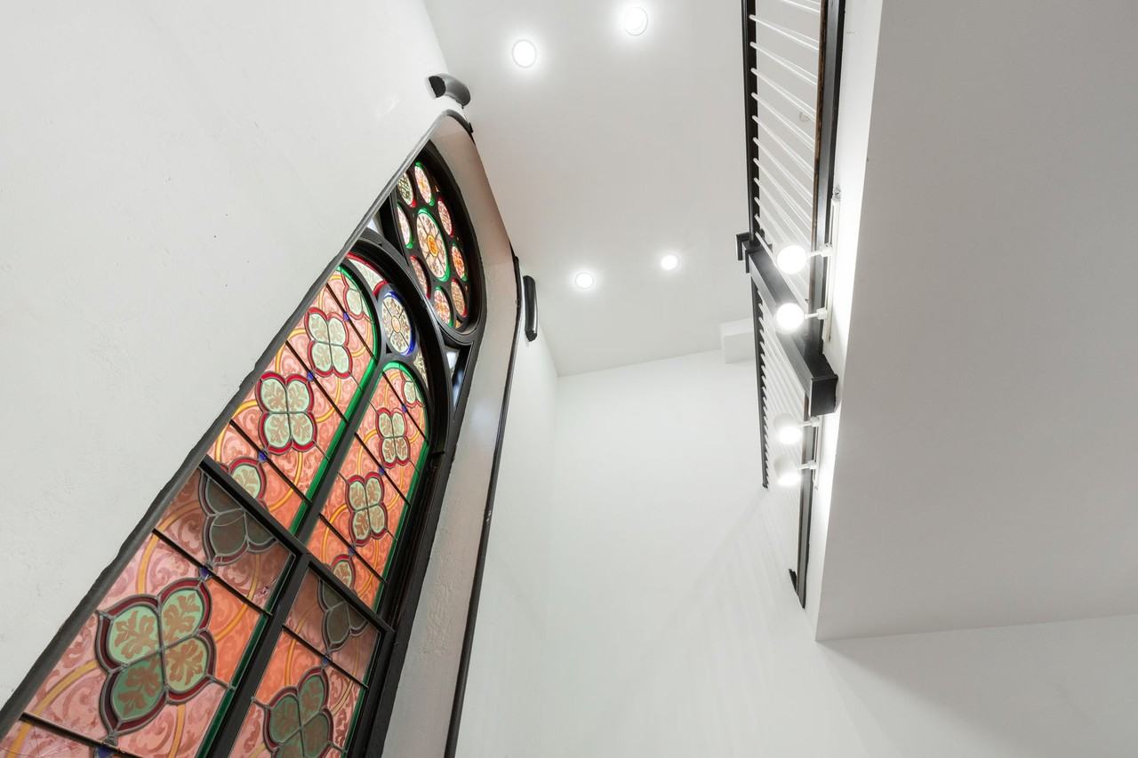 1520 Green Street - Photo 7 of 9