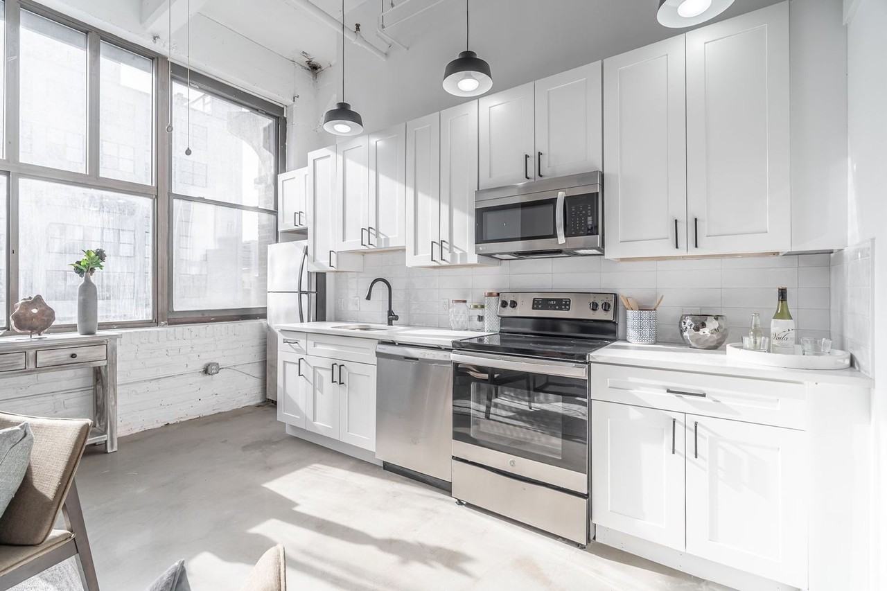 The Wolf Building - Photo 2 of 50