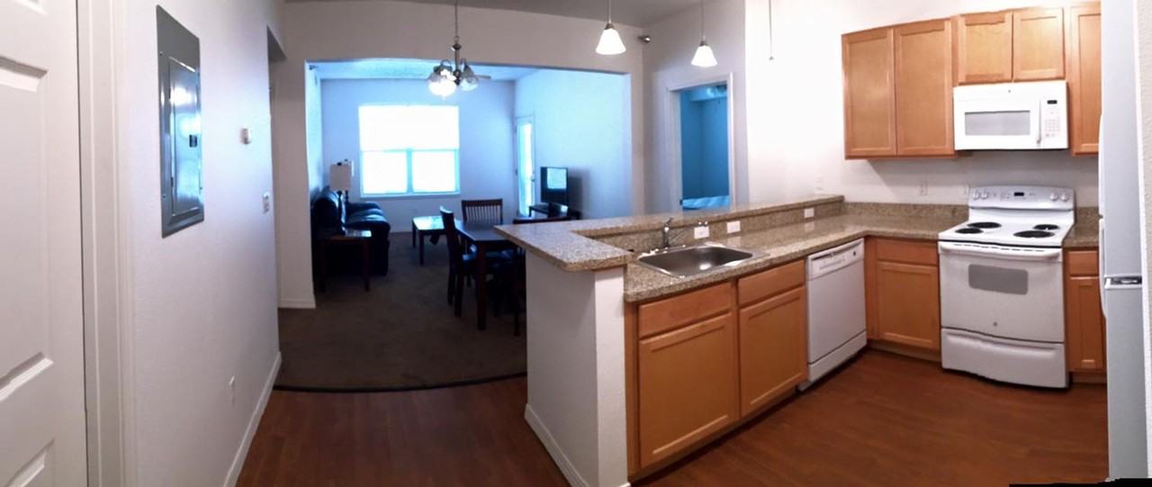 Fox Hills Apartment - Photo 2 of 10