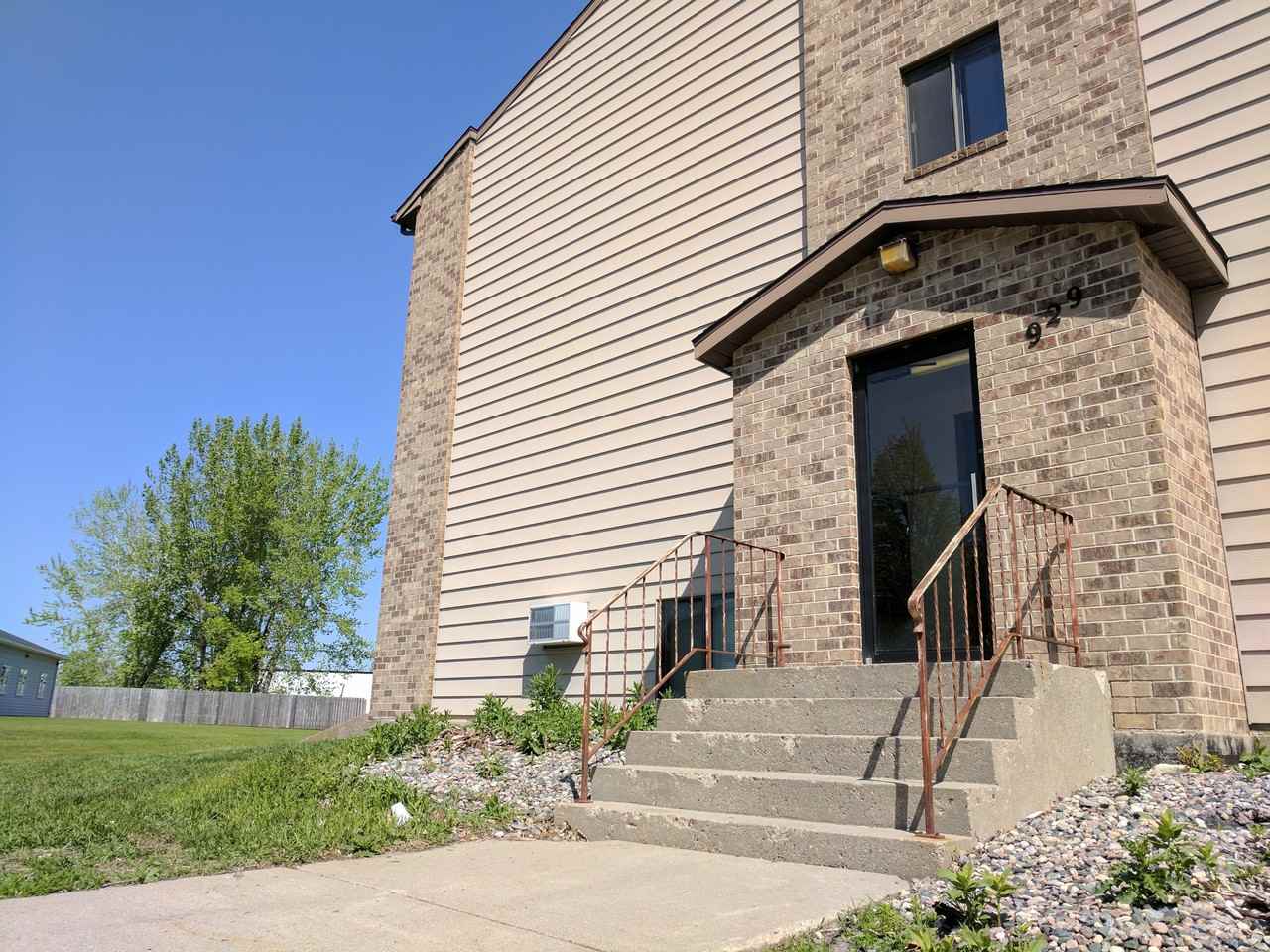 Elm Creek Apartments - Fargo - Photo 5 of 50