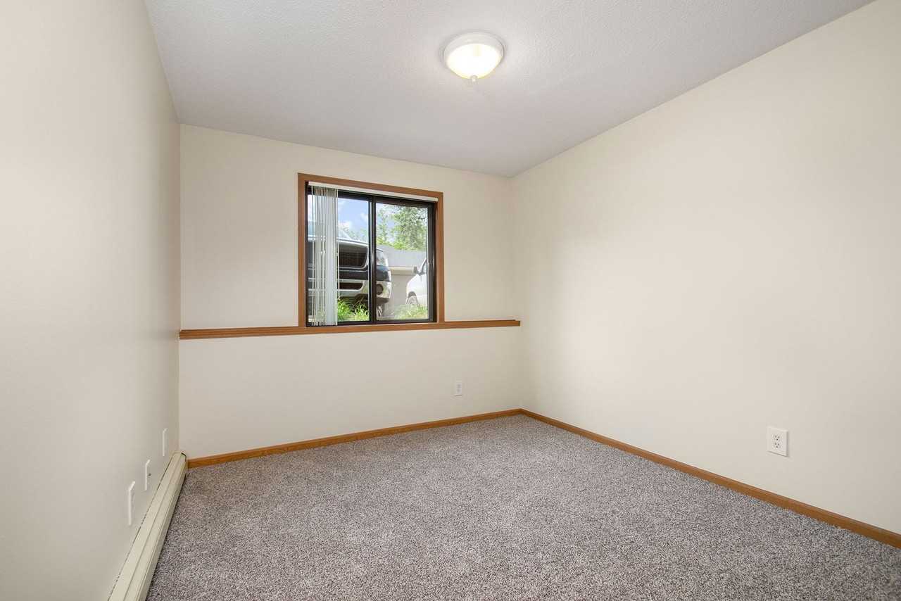 Grandvilla Apartments - Photo 5 of 22