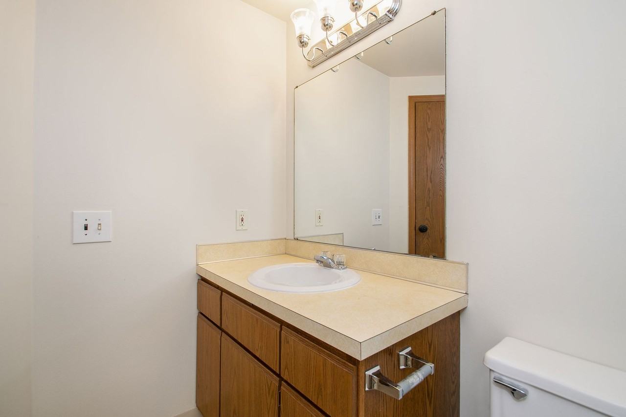 Grandvilla Apartments - Photo 7 of 22