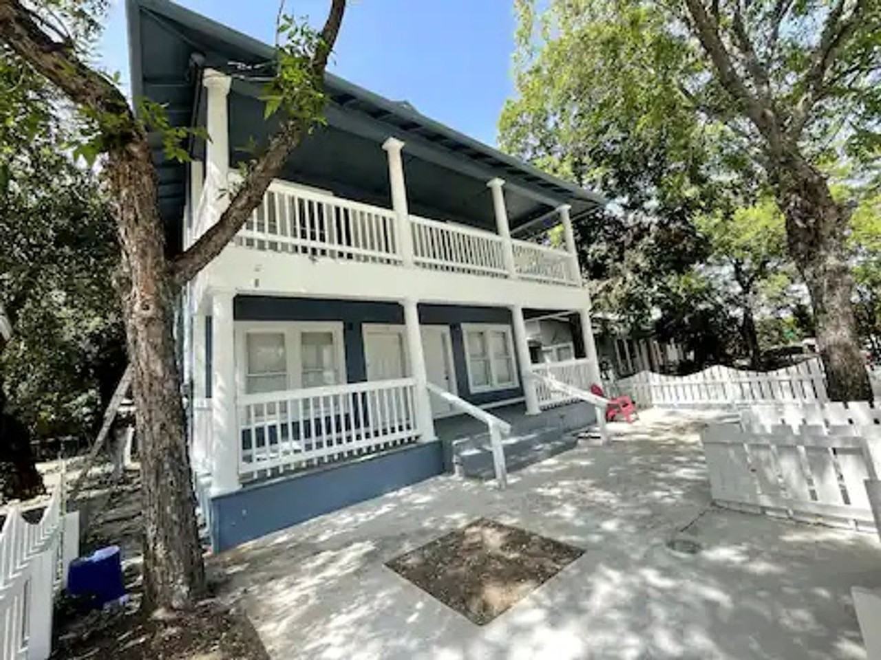 Woodlawn Flats - Photo 4 of 4