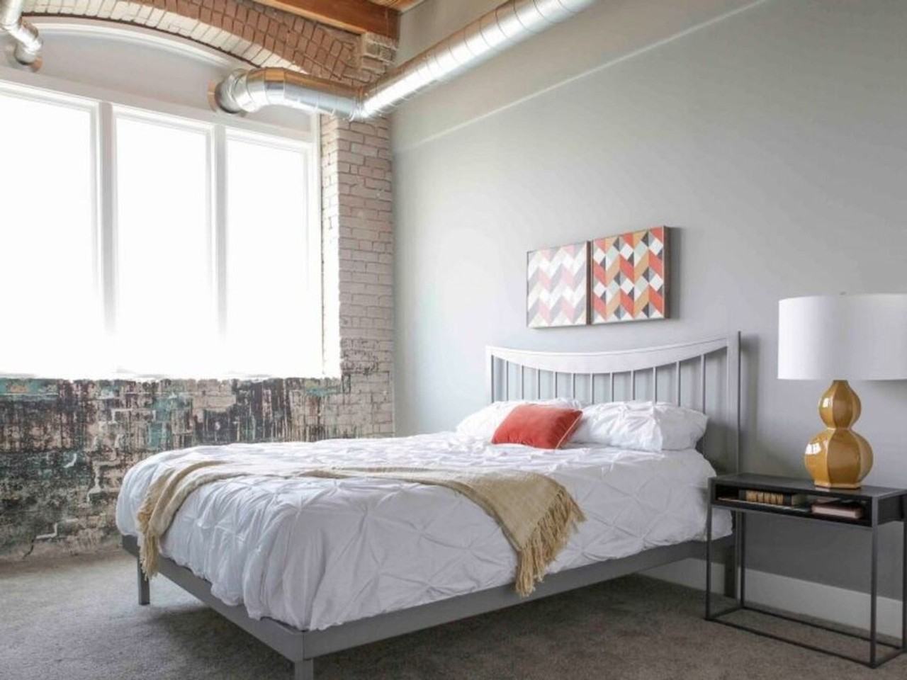 River Flats at 820 Monroe - Photo 5 of 27