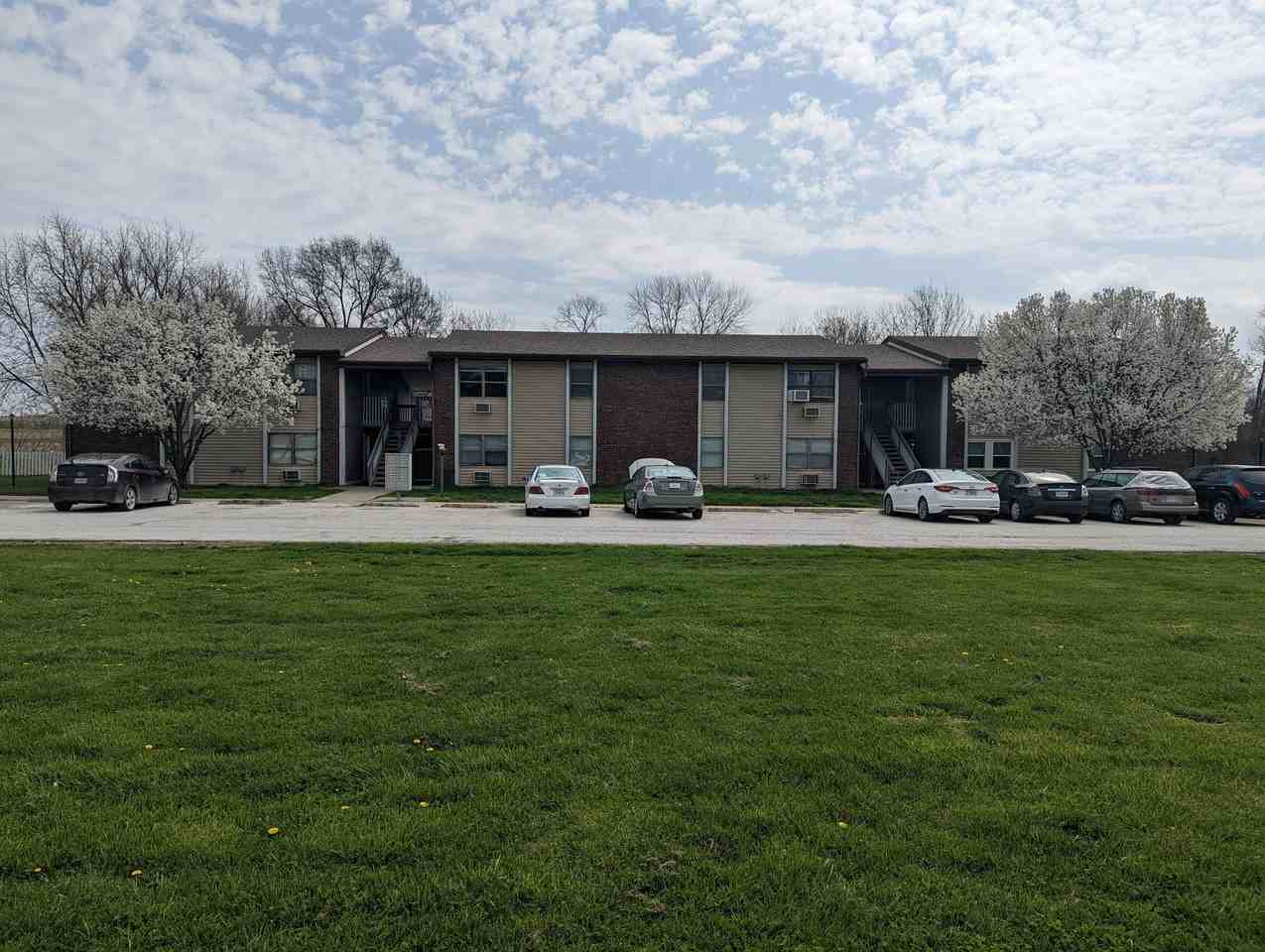 Riverside Apartments - Photo 2 of 3