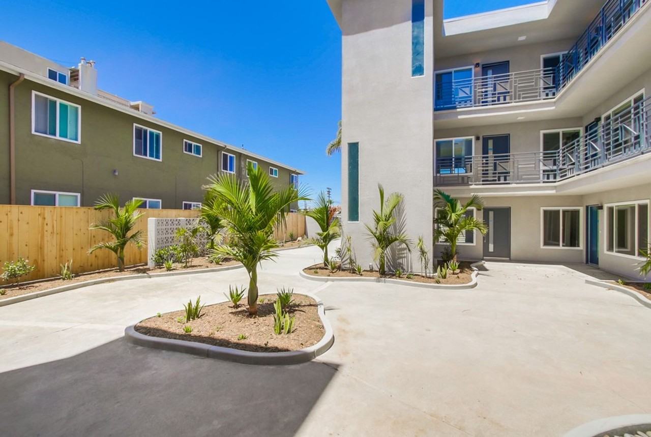 4135 Illinois Street #02 - Photo 6 of 50