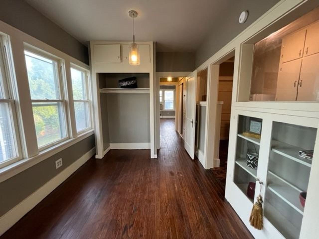 gray - Photo 6 of 39