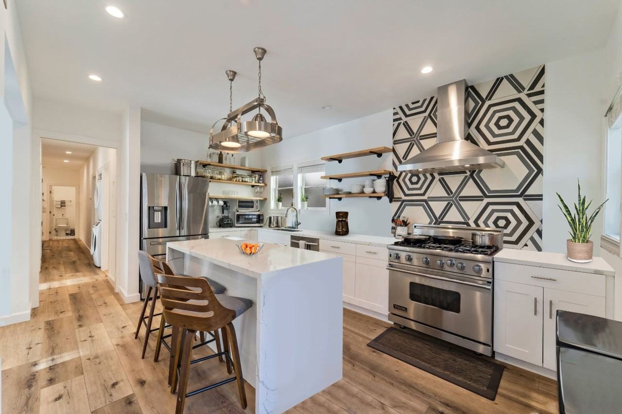 ***THIS LISTING IS FOR A ROOM IN A COLIVING COMMUNITY*** - Photo 3 of 41