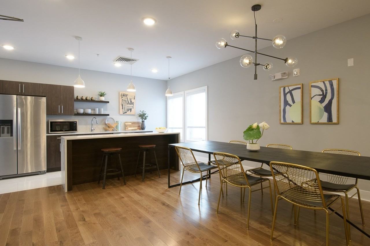 Meridia On Main - Photo 7 of 14