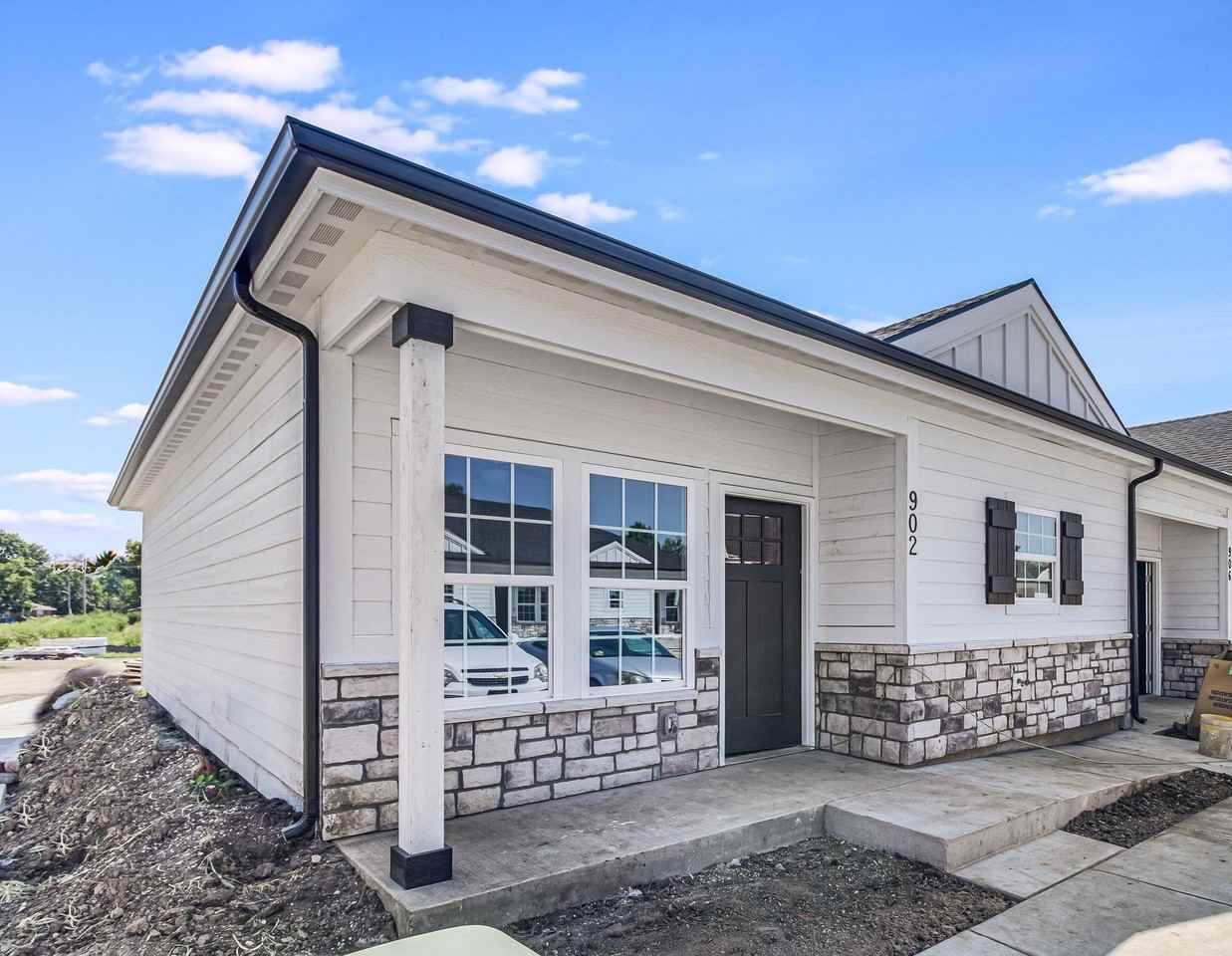 West Village Tonganoxie Town Homes - Photo 3 of 18