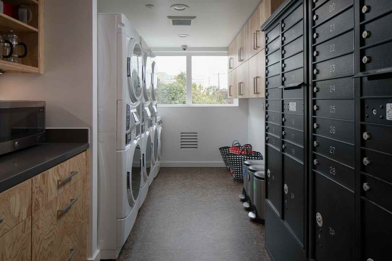 The Roost Apartments - Photo 5 of 12