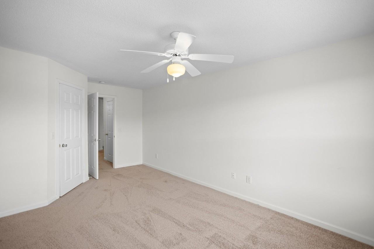 Greenhaven Trace Apartments 800 Greenhaven Dr, Greensboro, NC 27406 Zumper