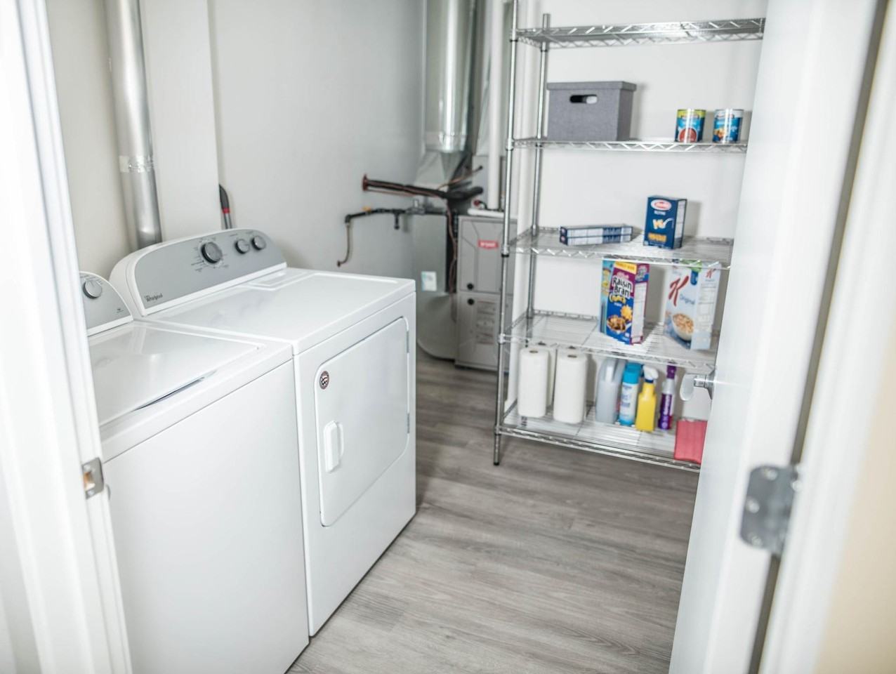 Artesa Apartments - Photo 5 of 32