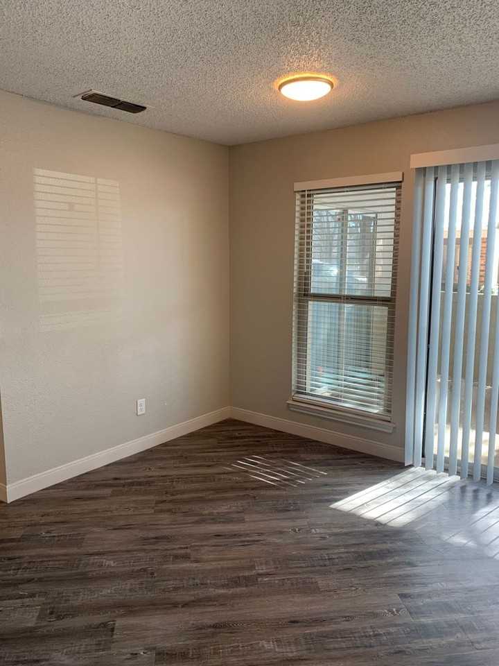 Saddlewood Apartments - Photo 7 of 50