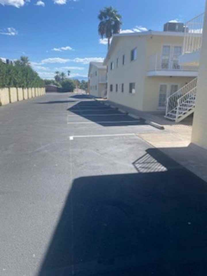 Fresh new look at Orange Blossom Apartments! - Photo 5 of 24