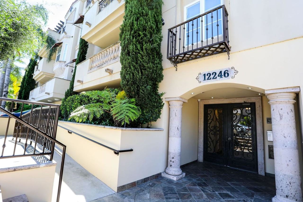 Parc St Clair West - Photo 2 of 11