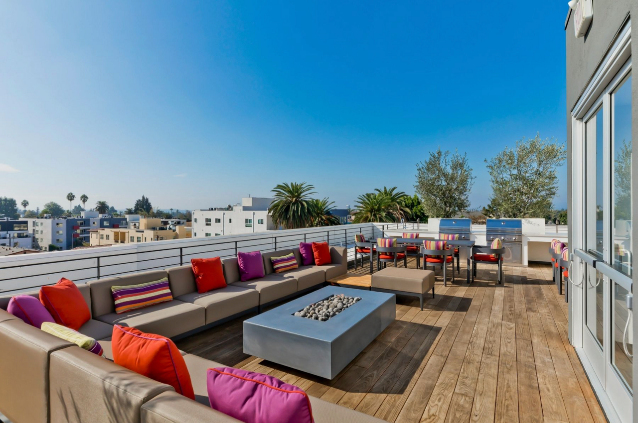 Qwil Apartments - Photo 2 of 9