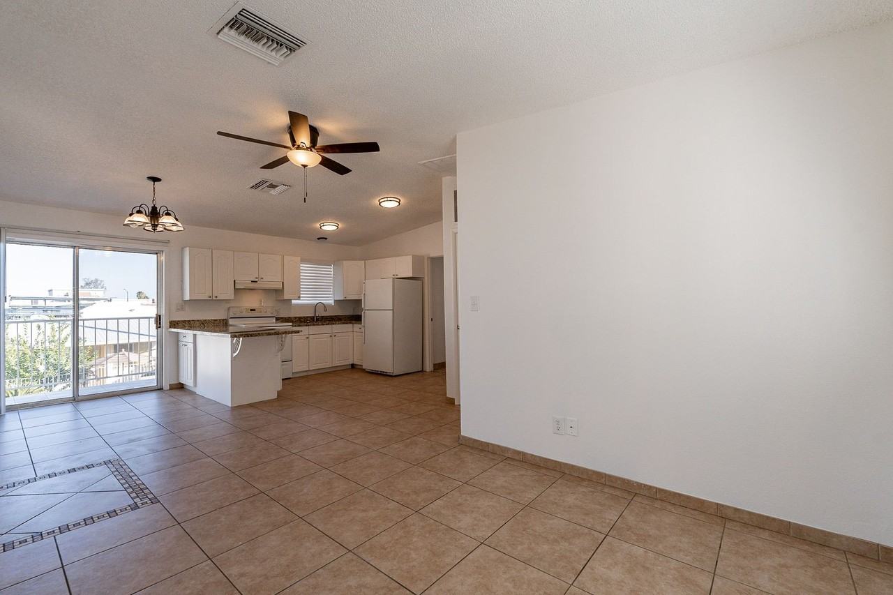 $99 move in special if you move in by 11/30 OAC! $150 nonrefundable admin fee app fee & hold fee still apply. - Photo 5 of 50