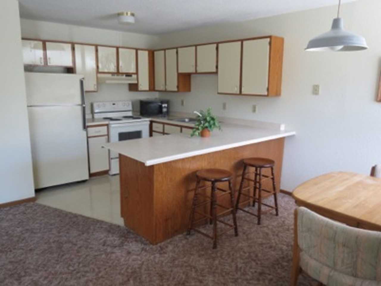 Wildwood Townhomes - Photo 5 of 15