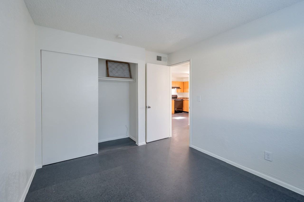 Starlight Apartment Homes - Photo 5 of 50