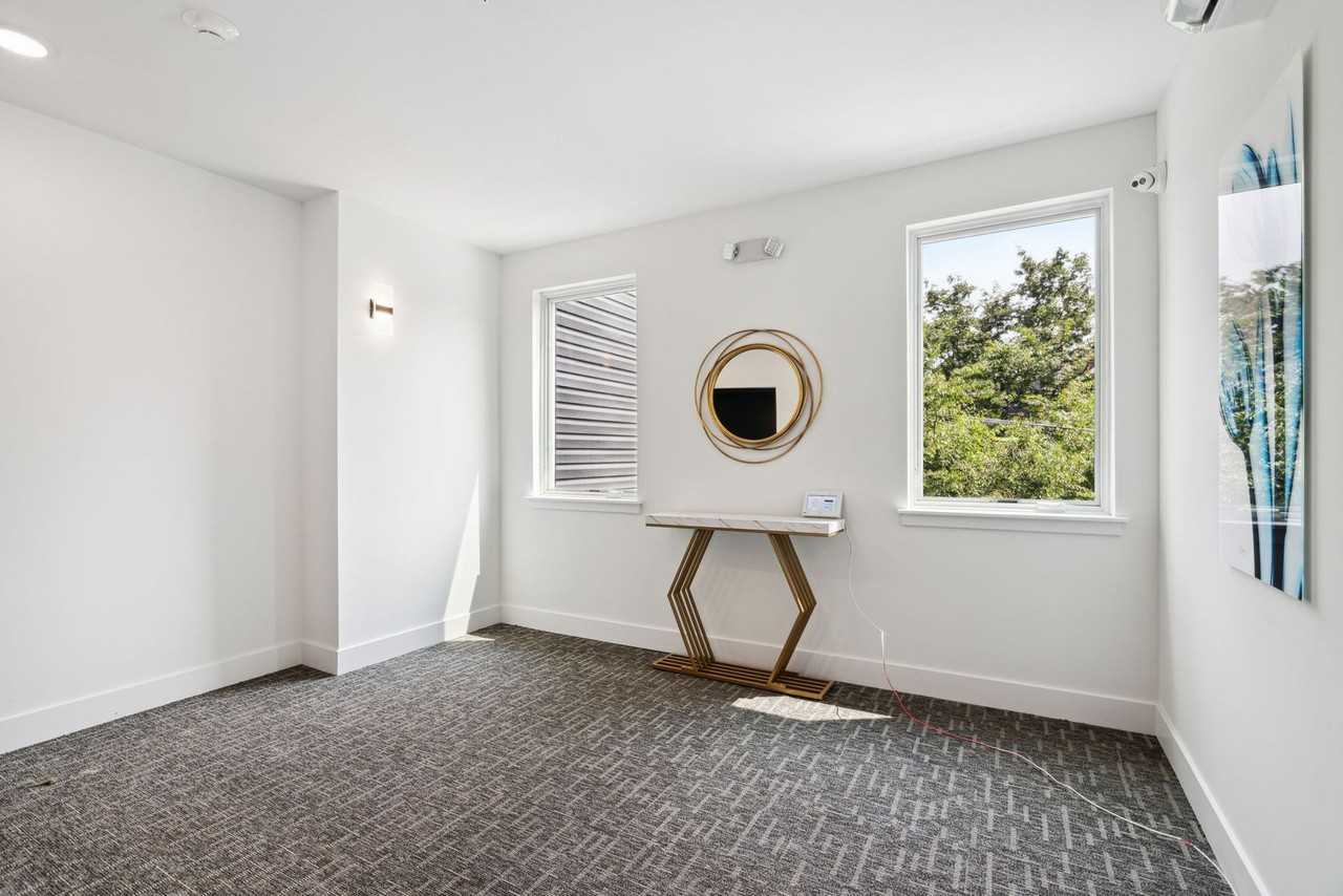 Brand New Grange Ave Luxury Apartments - Photo 6 of 50