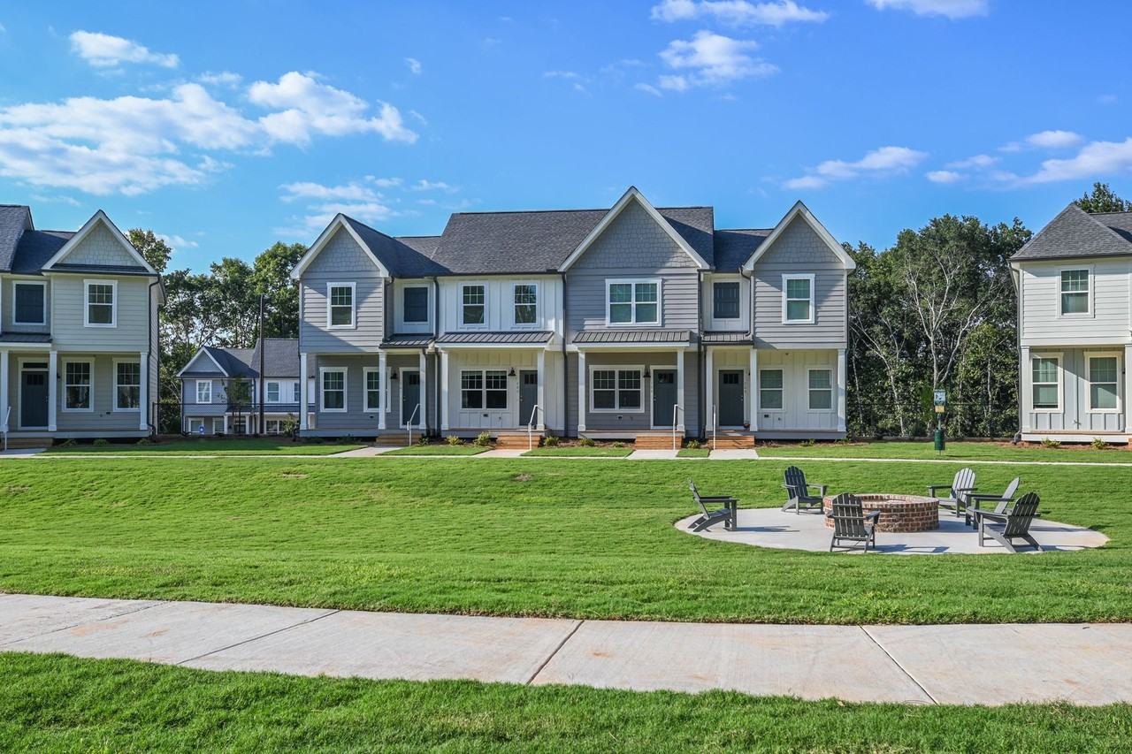 PRE-LEASING FOR AUGUST 2026! - Photo 2 of 8