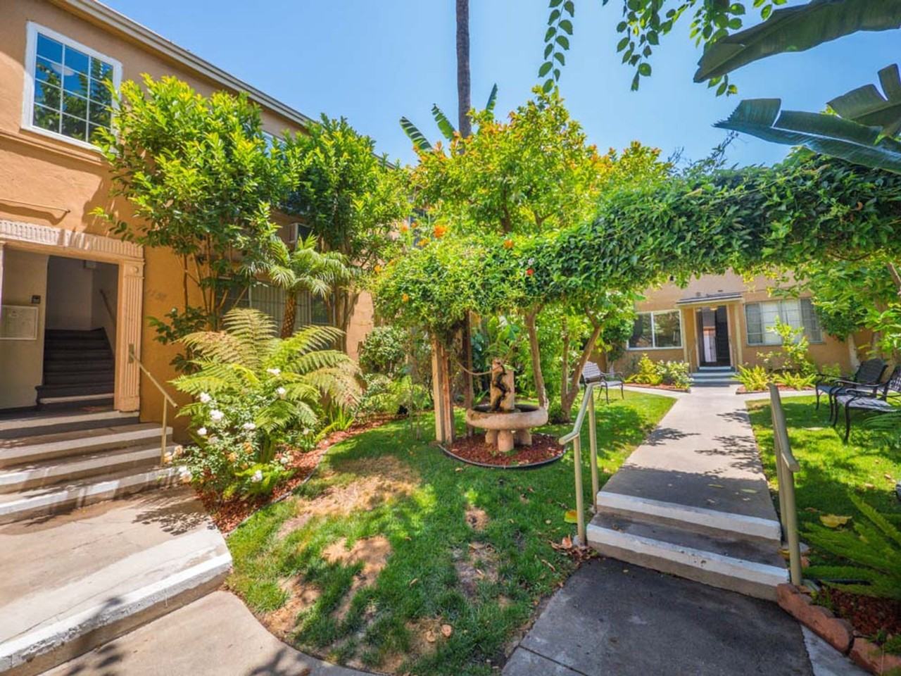 1136-1160 N. El Centro Ave - Photo 3 of 13