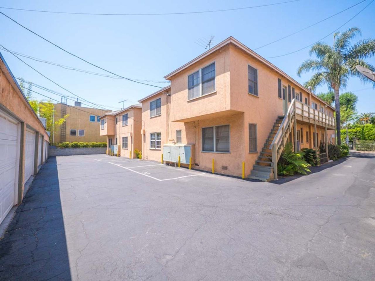 1136-1160 N. El Centro Ave - Photo 7 of 13