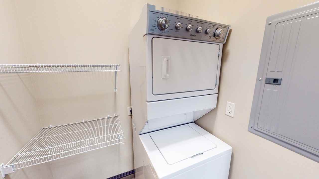 Windcrest Village Apartments & Townhomes - Photo 7 of 50