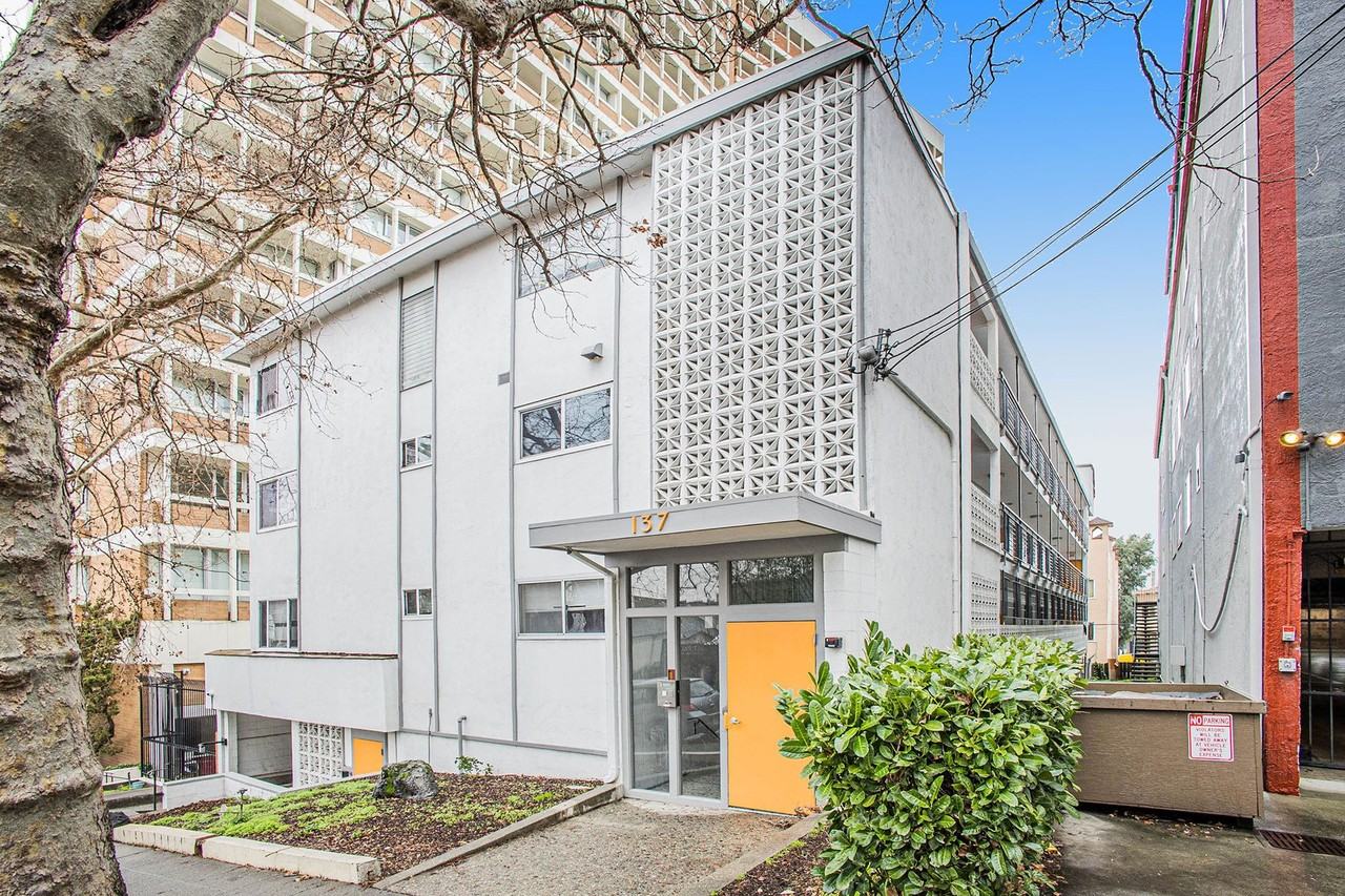 137 Montecito Ave - Photo 2 of 12