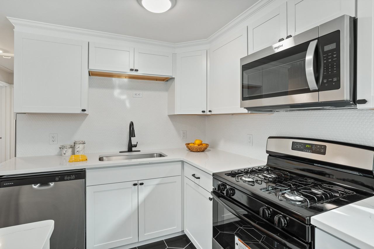 13 Genetti Street #13 - Photo 3 of 17