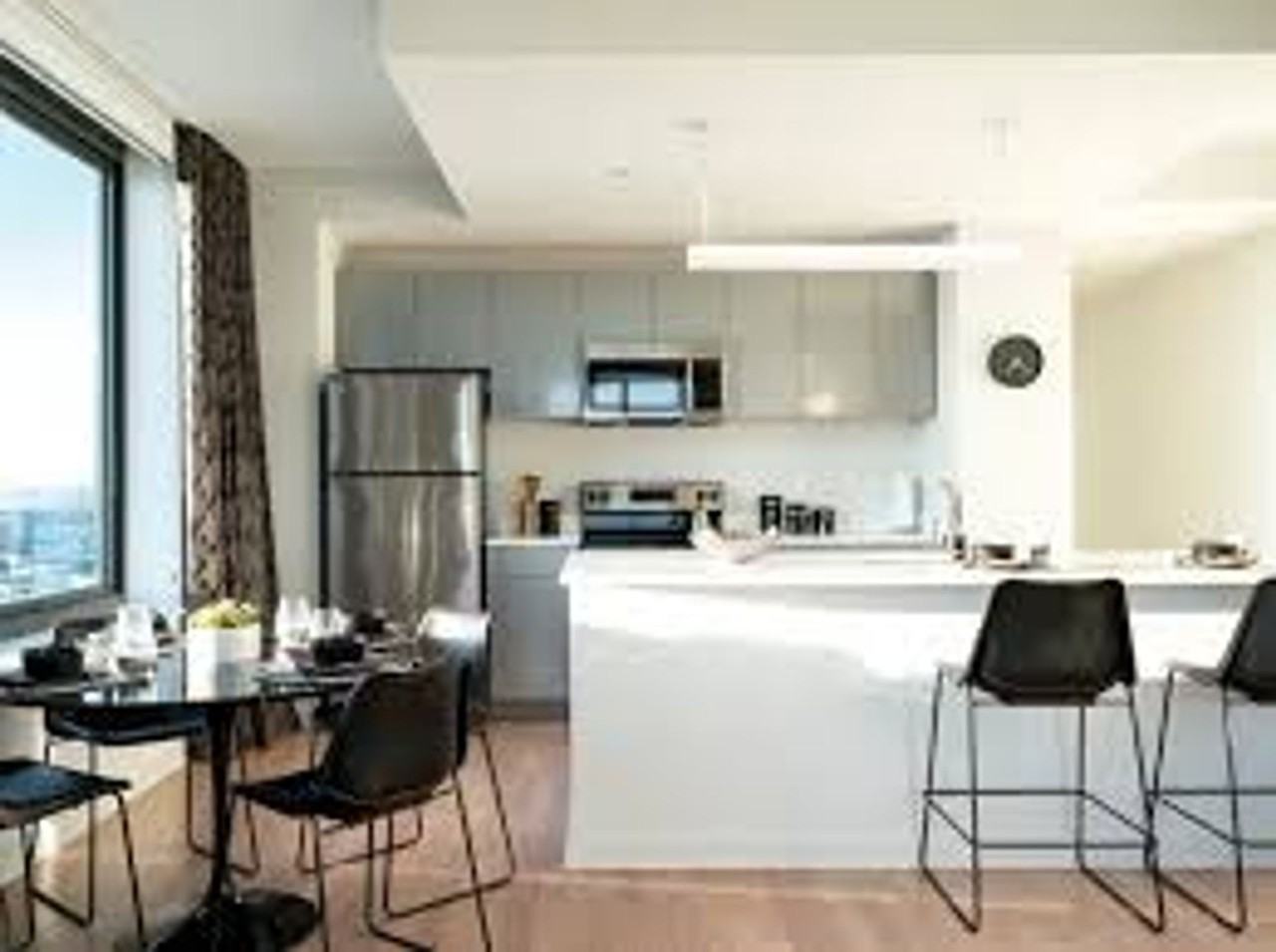 3 Journal Square - Photo 2 of 15