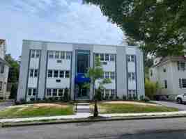 featured image of 22 Cottage St