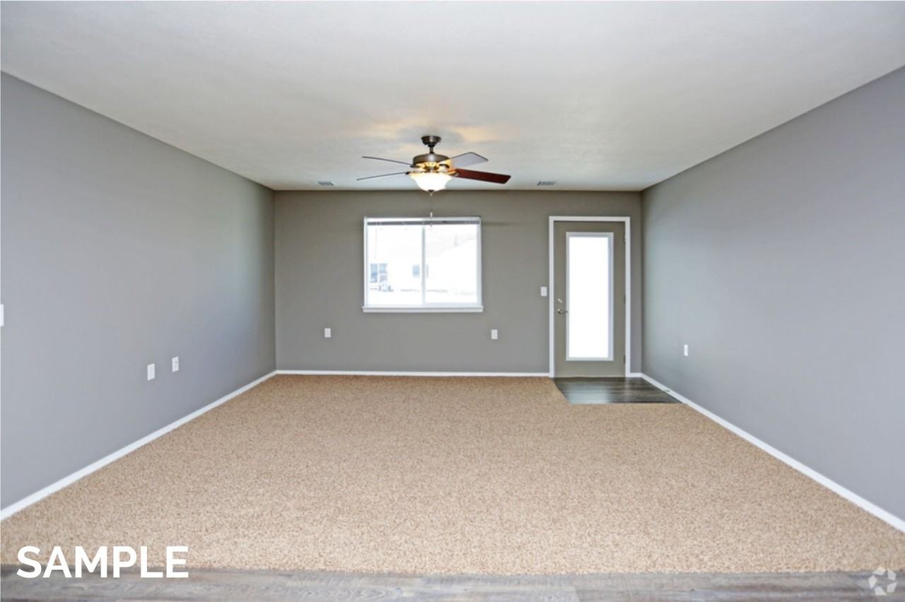 Judee Estates Townhomes - Photo 3 of 28