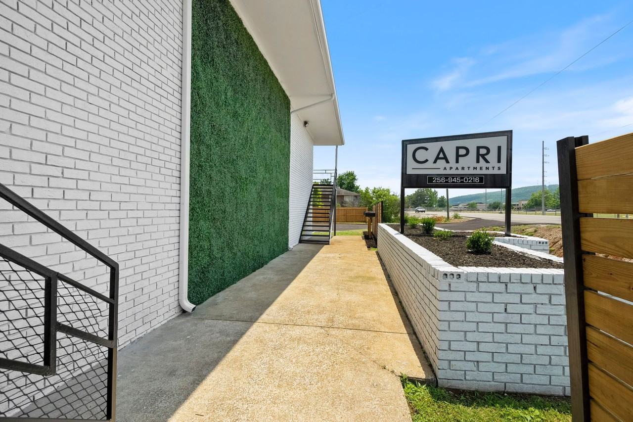 Capri Apartments - Photo 3 of 50
